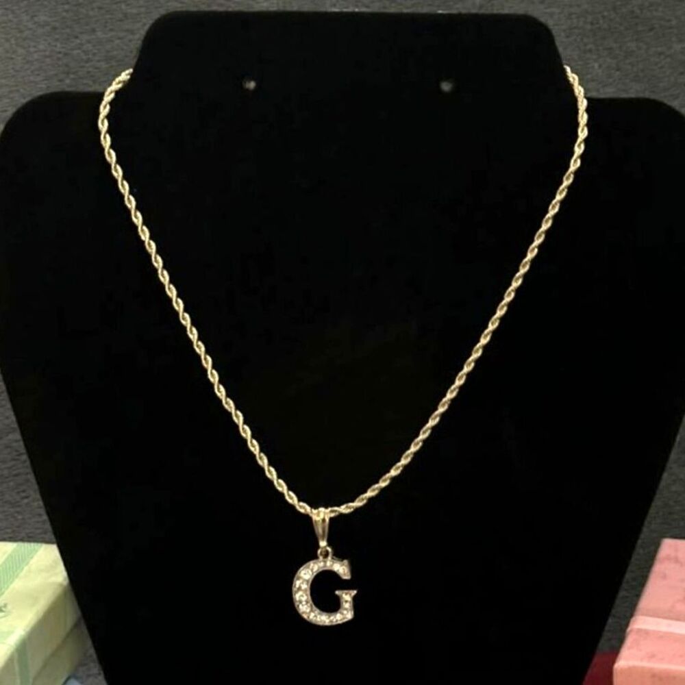 18K Gold Filled Rhinestone Letter G Initial Pendant Necklace | 18" 2.5mm